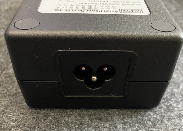 Replacement power brick and power cord 19V 7.9A